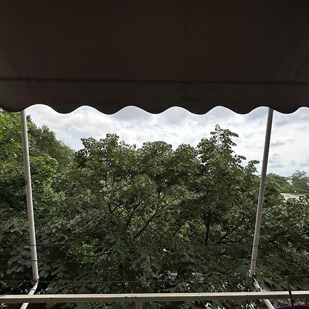 Kelly'S Cozy Hideaway - Central Тирана Екстериор снимка