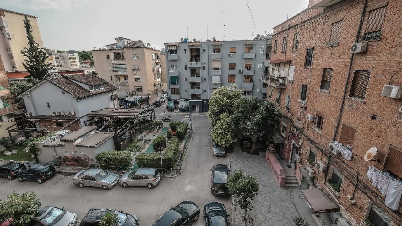Kelly'S Cozy Hideaway - Central Тирана Екстериор снимка